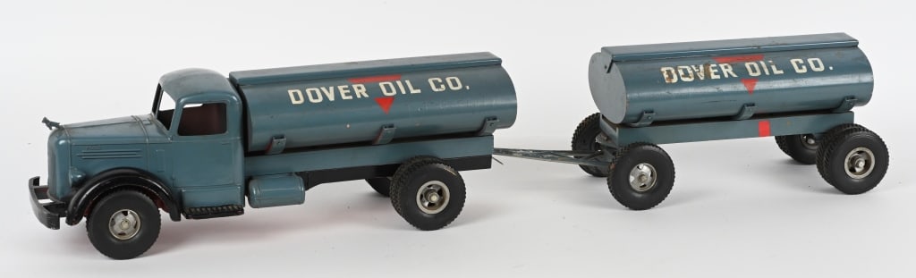 SMITH MILLER DOVER OIL CO. TANK TRUCK & TRAILER (1 of 5)