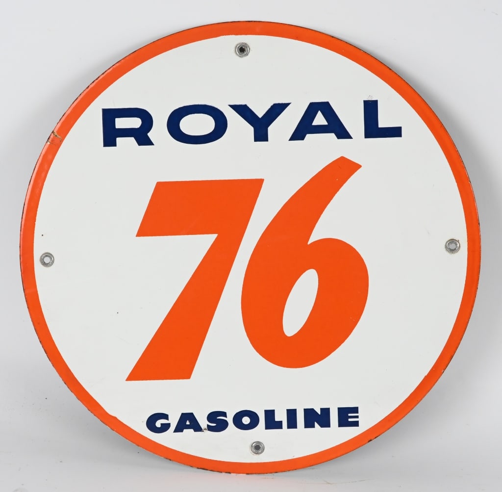 ROYAL 76 PORCELAIN GAS PUMP PLATE SIGN (1 of 2)