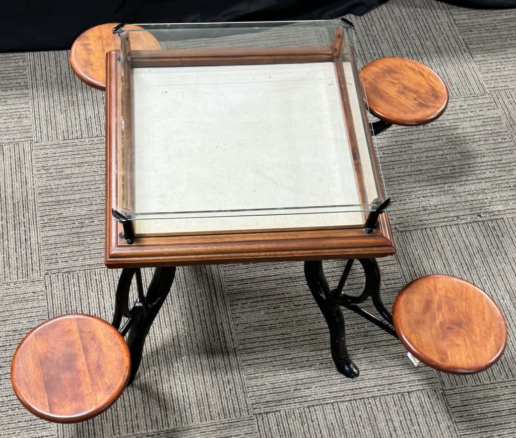 SODA FOUNTAIN ICE CREAM DISPLAY TABLE (1 of 3)