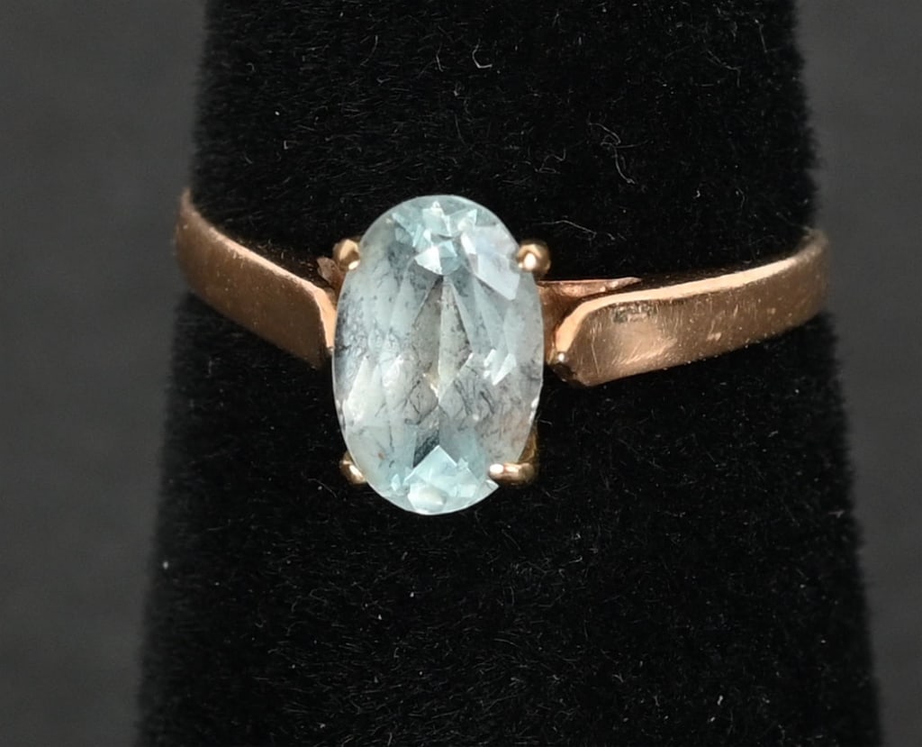 LADIES 14K GOLD RING w/ BLUE AQUAMARINE STONE (1 of 5)