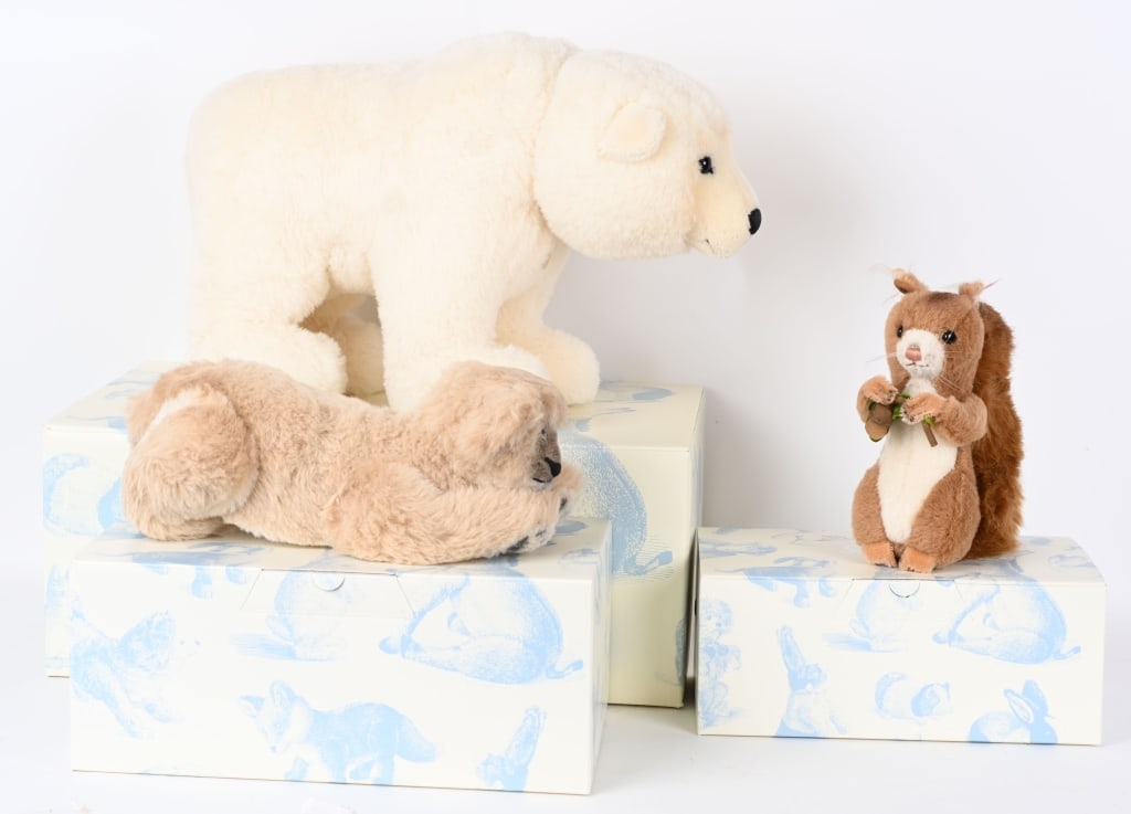 3- LIMITED EDITION STEIFF ANIMALS MIB (1 of 3)