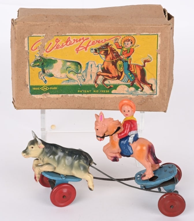 JAPAN CELLULOID WINDUP WESTERN HERO w/ BOX (1 of 3)