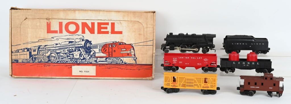 LIONEL 11331 TRAIN SET, w/ BOX (1 of 3)