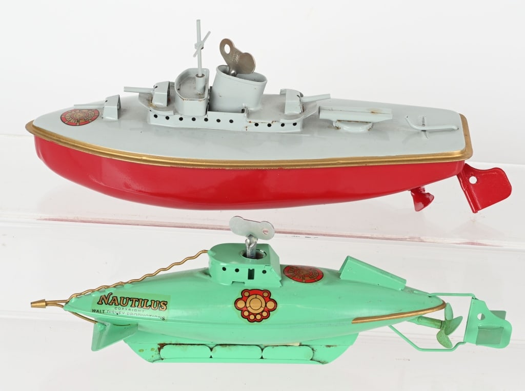 SUTCLIFF TIN WINDUP BOAT & NAUTILUS SUB: Boat are in excellent working condition. Largest is 9", Excellent, 3693, 3744