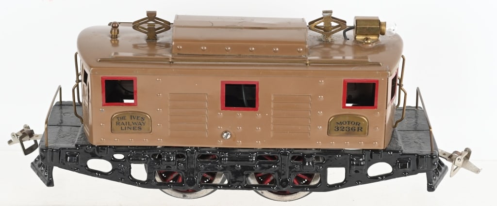 IVES PREWAR STD GA 3236R ELECTRIC LOCOMOTIVE (1 of 3)