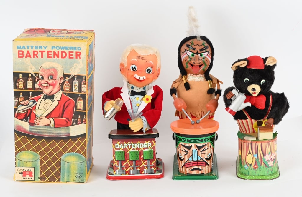 3- VINTAGE BATTERY TOYS (1 of 7)