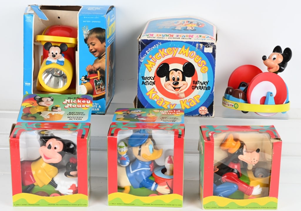 VINTAGE DISNEY TOY LOT w/ BOXES (1 of 3)