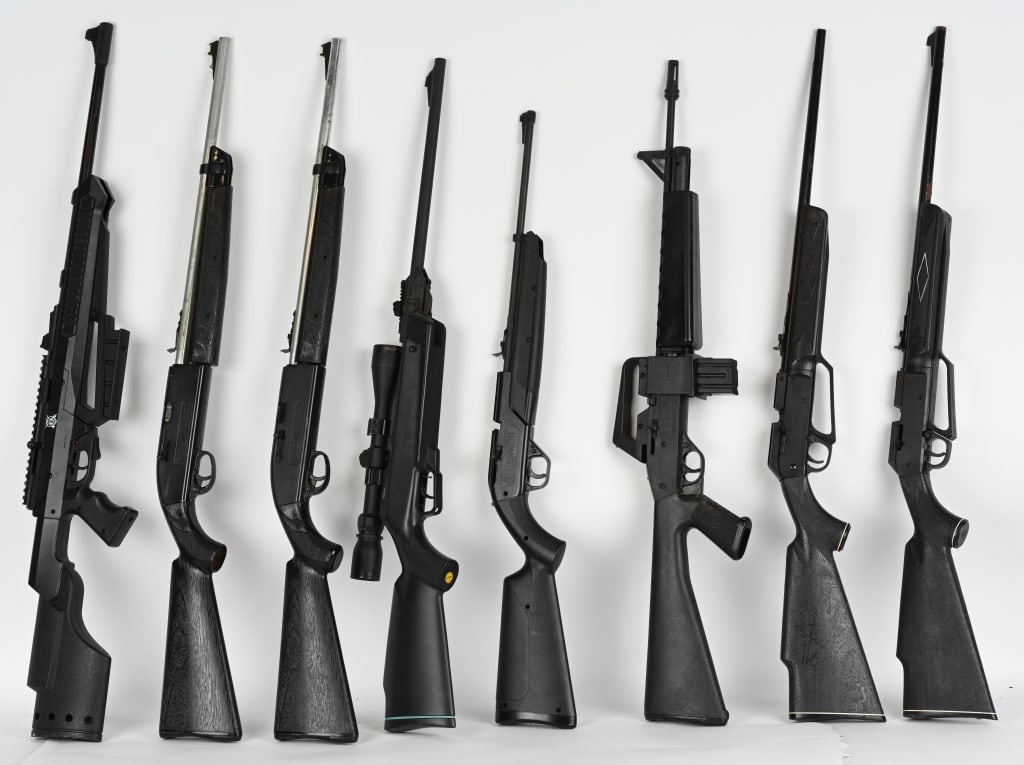 LOT (8) BLACK GUN BB AIR RIFLES: Most resemble the AR-15 or the likes. Most shoot .177. Various makers, none have been tested. Range is good to very good. NO FFL AS IS