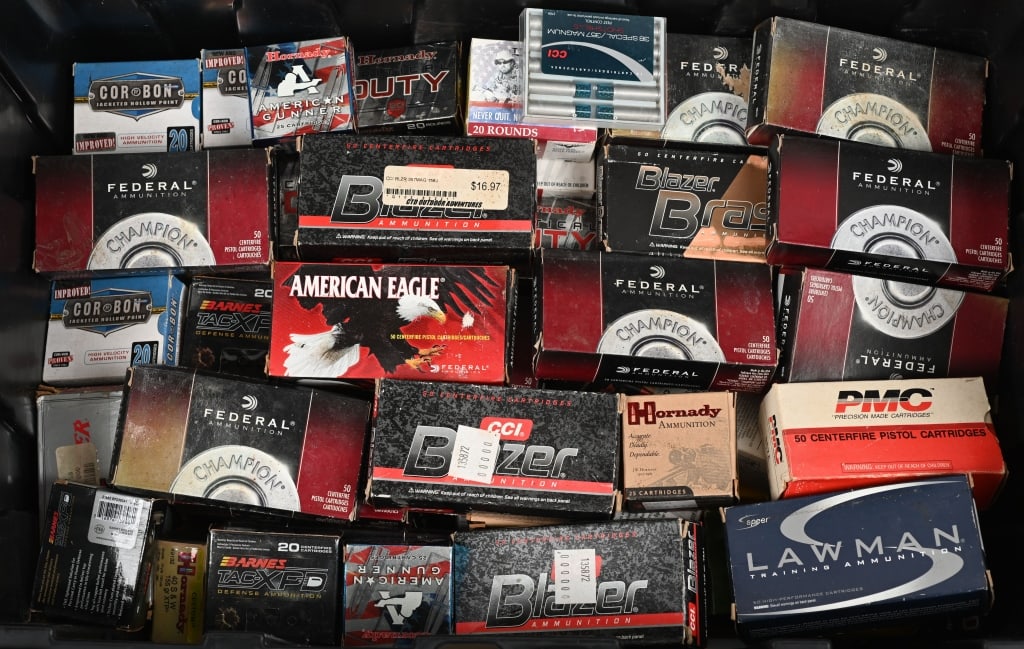 LARGE LOT OF CENTERFIRE PISTOL AMMUNITION: Contains: 200 Federal .45 ACP 230gr FMJ RN 100 Winchester .45 ACP 185gr FMJ 200 Speer lawman .45 ACP 230gr TMJ 50 Remington 185gr JHP 40 Magtech Guardian Gold 45 ACP +P 185gr JHP 20 Speer Gold Dor .45