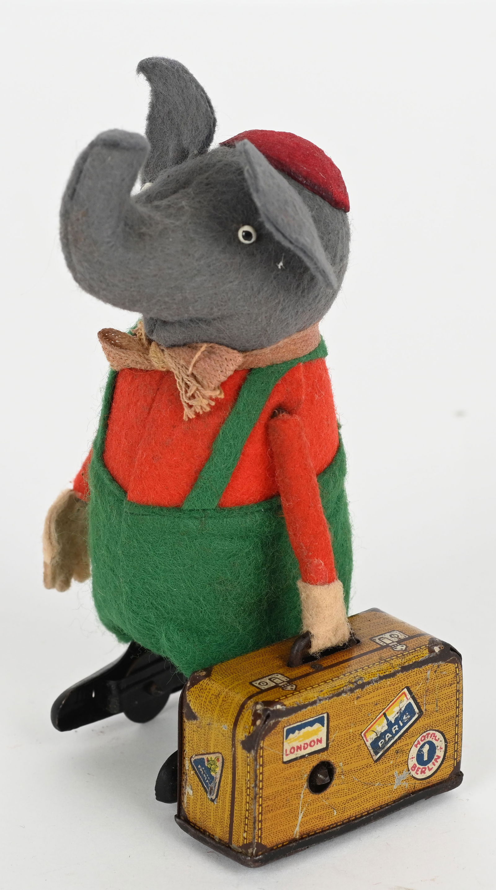 SCHUCO WINDUP ELEPHANT WITH SUITCASE (1 of 4)