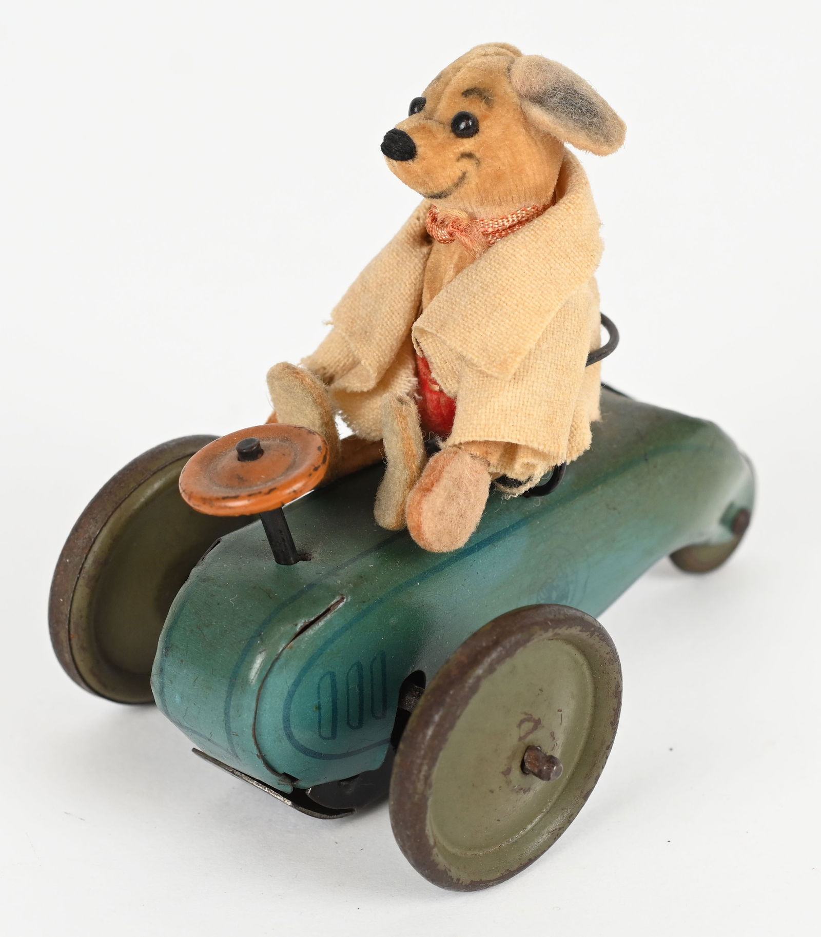 SCHUCO FRICTION MOUSE SEATED ON SCOOTER (1 of 5)