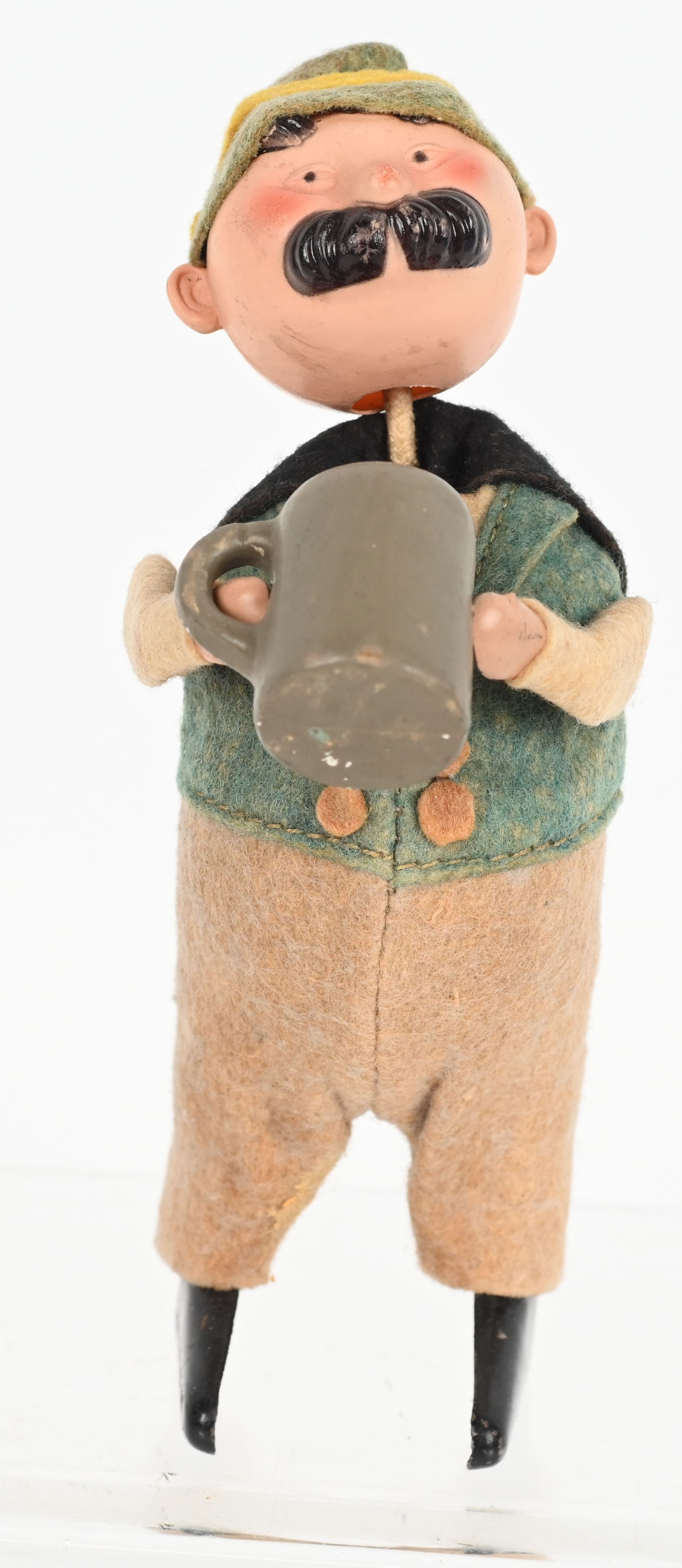 SCHUCO WINDUP FATHER WITH STEIN: All original and in great condition. Windup works. 5" Excellent