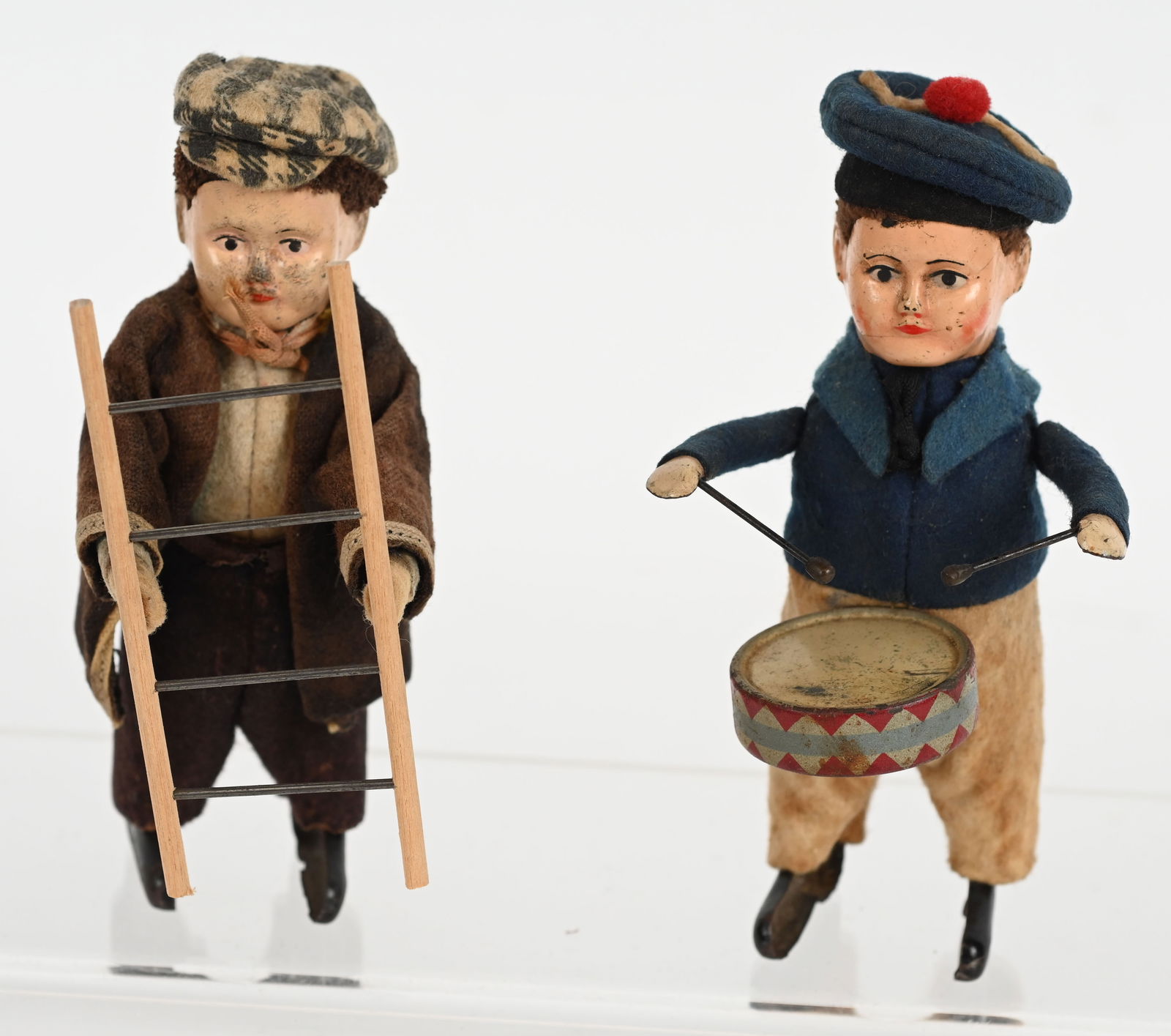 2- SCHUCO WINDUP FIGURES (1 of 5)