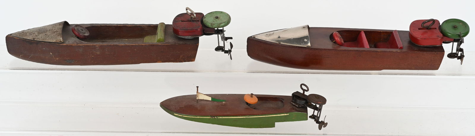 3- WOODEN WINDUP BOATS w/ OUTBOARD MOTORS (1 of 4)
