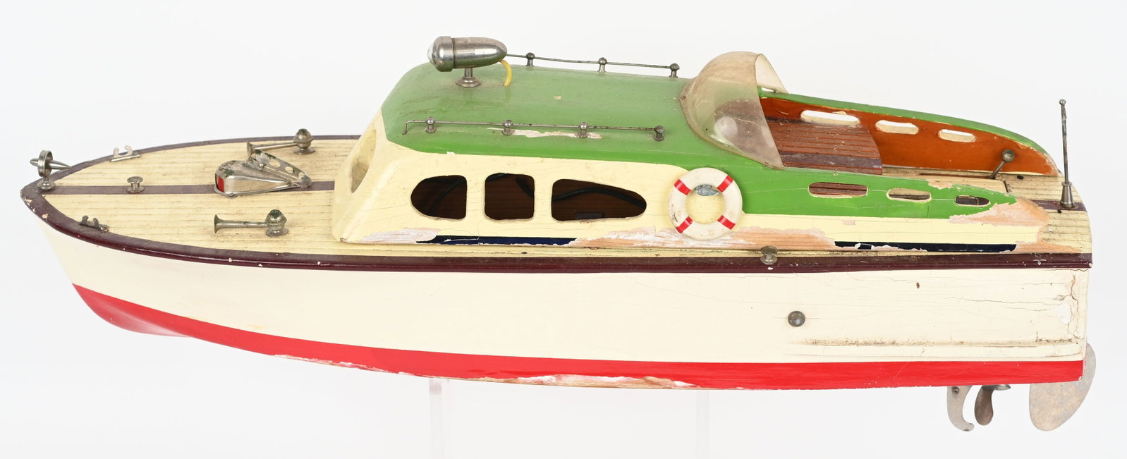 18" JAPAN BATTERY OP CABIN CRUISER: All original nice looking boat. Has some paint loss. 18" Very Good