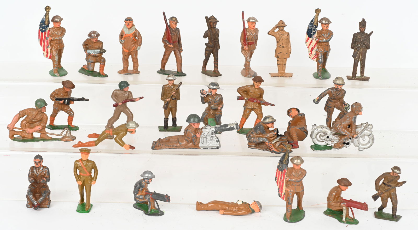 25+ BARCLAY & MANOIL LEAD SOLDIERS: All in various condition. Some hard to find versions. AS-IS