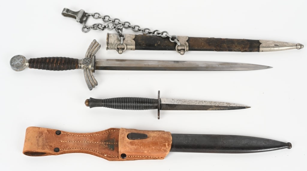 WWII NAZI GERMAN / BRITISH EDGED WEAPON LOT WW2: WWII Edged Weapon lot to include 1) WWII NAZI GERMAN LUFTWAFFE 1st MODEL DAGGER ALCOSO. Early roughly 31cm long bright nickel/silver plated drop forged steel double edged stiletto style blad