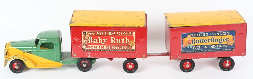 BUDDY L INTERNATIONAL CURTISS CANDY TRUCK (1 of 5)