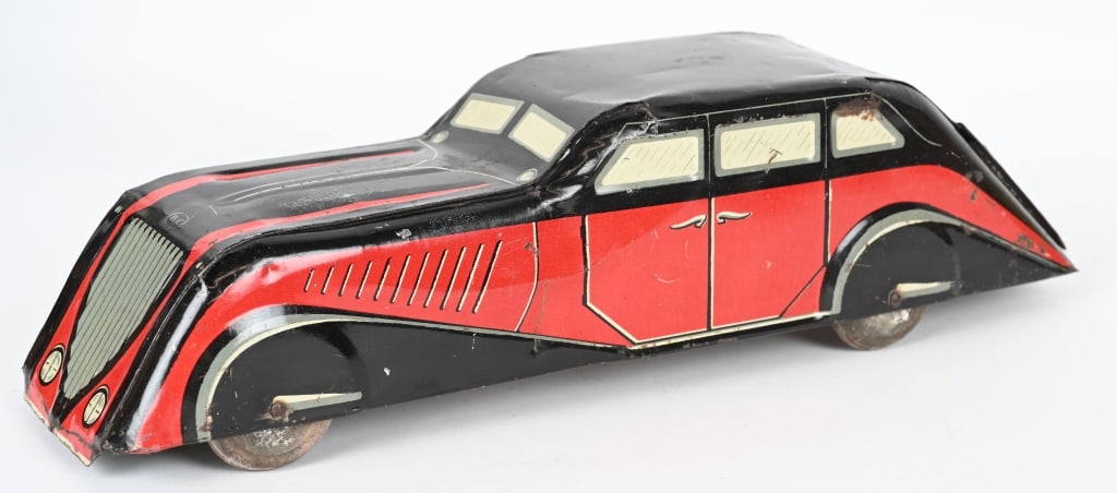 FRENCH ART DECO STREAMLINE AUTO BISCUIT TIN (1 of 6)