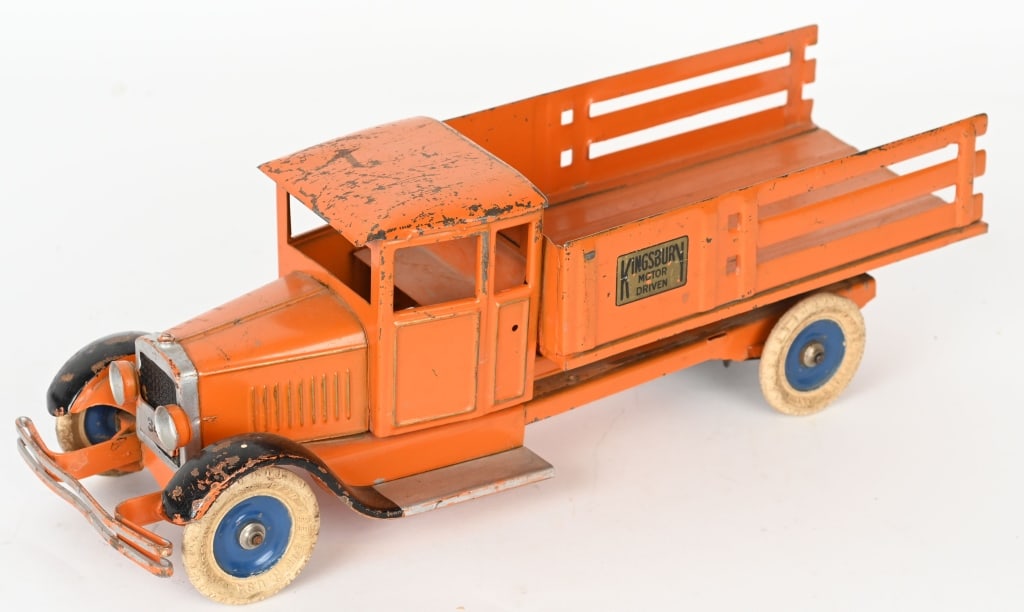 KINGSBURY 300 SERIES STAKE BED TRUCK (1 of 5)