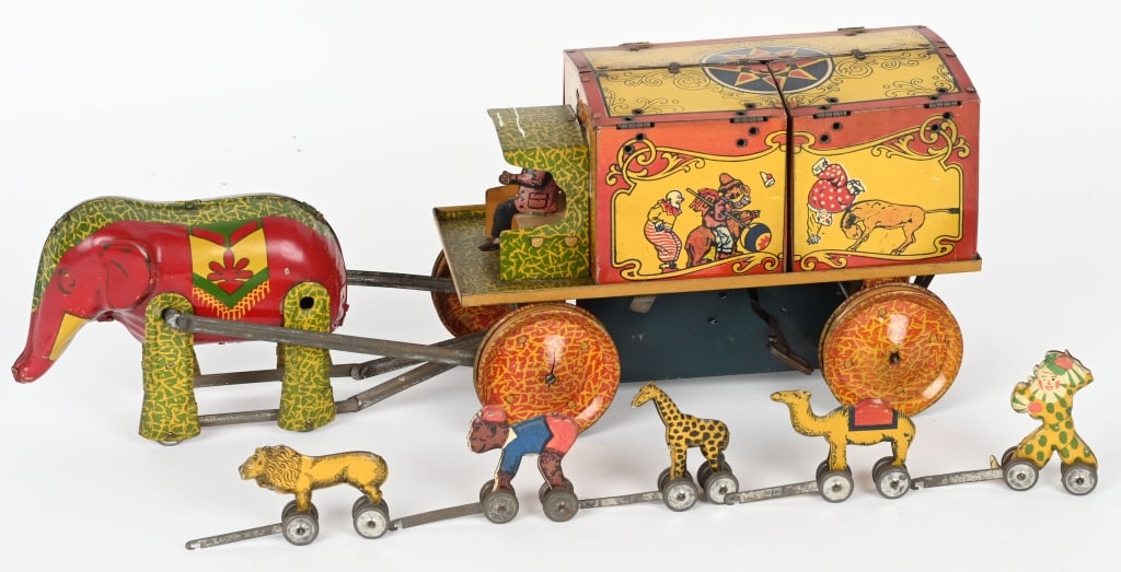 LINDSTROM TIN WINDUP BARNUM BAILEY CIRCUS WAGON (1 of 6)