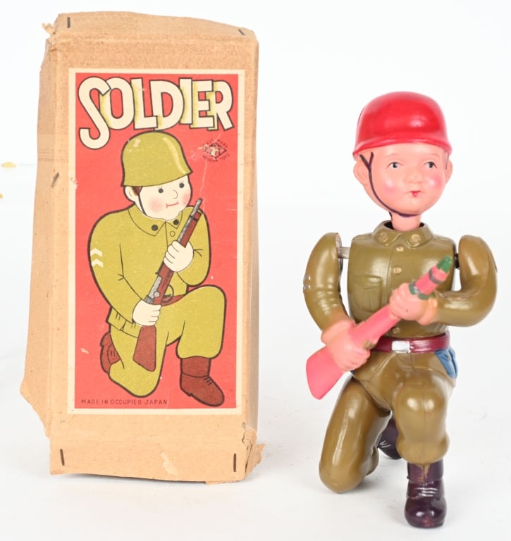 JAPAN CELLULOID WINDUP SOLDIER w/ BOX (1 of 6)