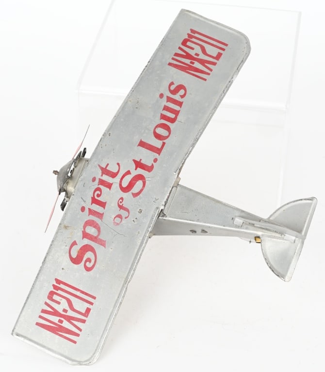 GIRARD TIN WINDUP SPITIT OF ST LOUIS (1 of 5)