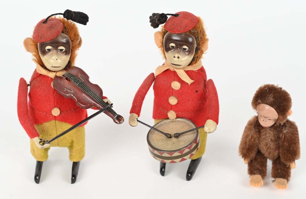 3- SCHUCO MONKEYS (1 of 4)