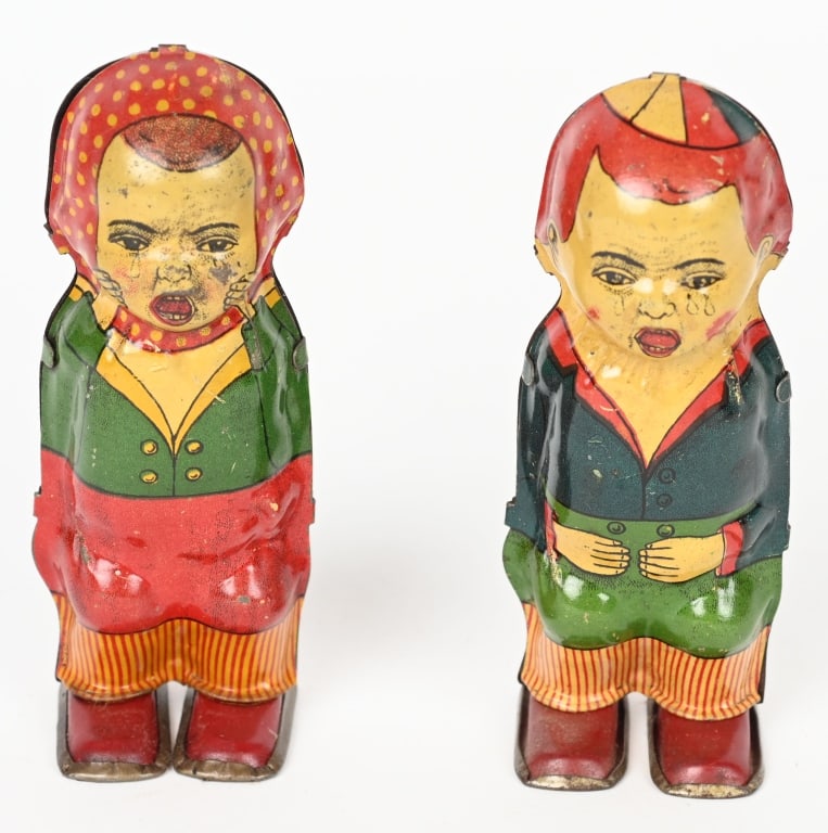 LINDSTROM WINDUP CRYING BOY & GIRL: All original and work. 4 1/2" Excellent