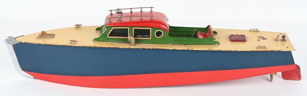 ORKIN CLOCKWORK CABIN CRUISER (1 of 6)