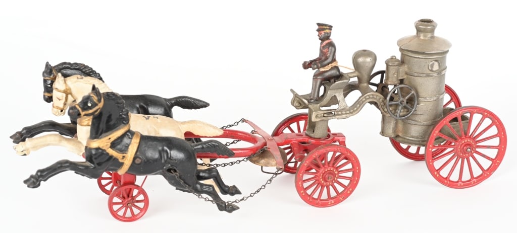 HUBLEY LARGE CAST IRON HORSE DRAWN FIRE PUMPER (1 of 5)