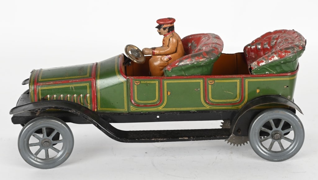 GERMAN FISCHER TIN WINDUP TOURING CAR (1 of 6)