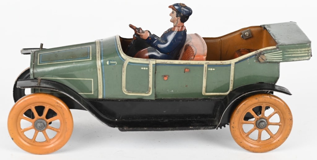 GERMAN M&K TIN WINDUP TOURING CAR (1 of 8)