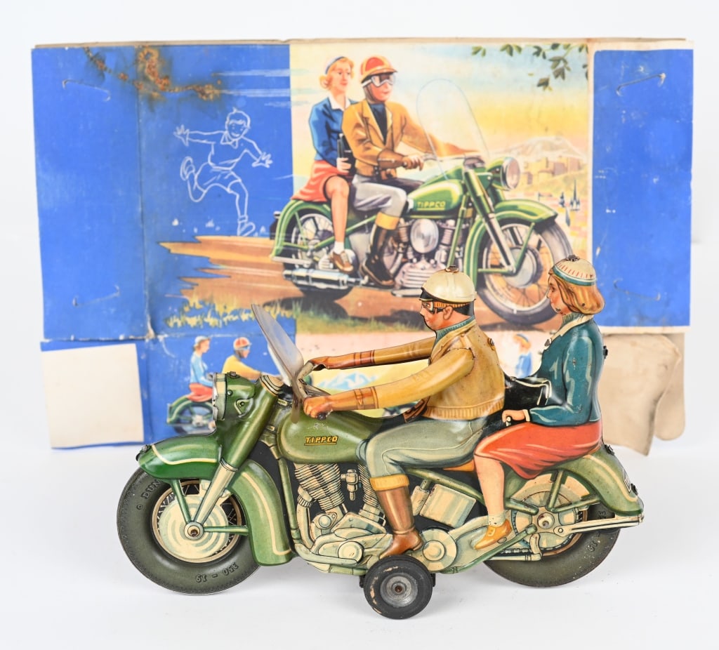 TIPP TIN FRICTION MOTORCYCLE w DRIVER & PASSENGER (1 of 7)