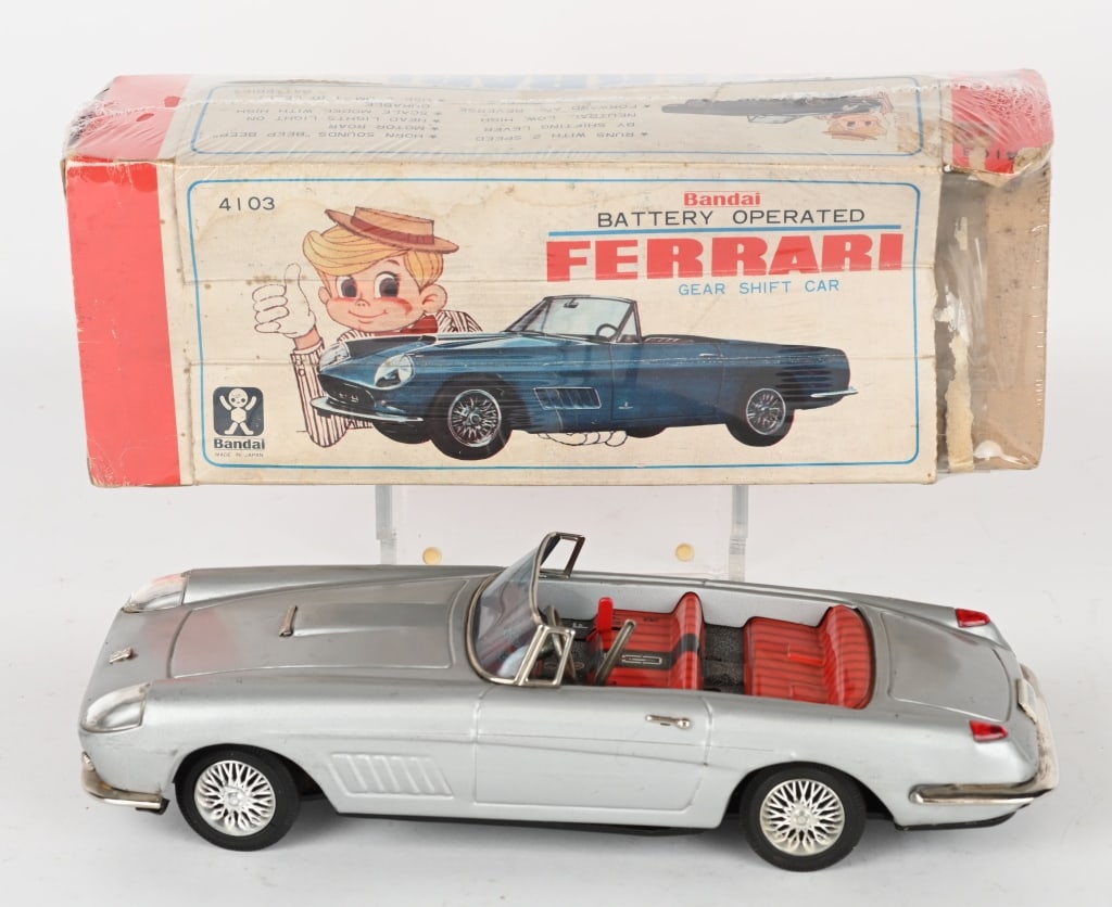BANDAI BATTERY OP FERRARI GEAR SHIFT CAR w/ BOX (1 of 9)