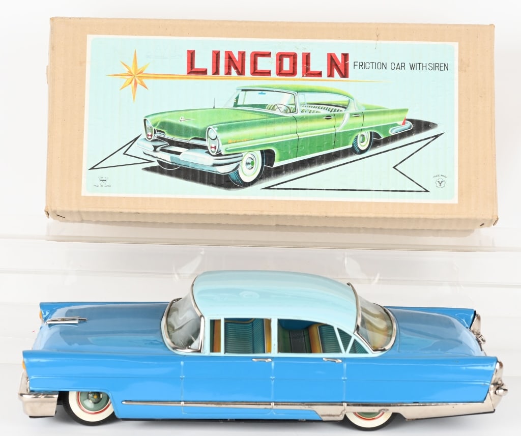 YONEZAWA TIN FRICTION LINCOLN SEDAN w/ BOX (1 of 9)