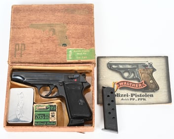 WW2 GERMAN WALTHER PP PISTOL WITH BOX/EXTRAS