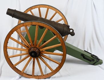 19TH CENTURY BRITISH NAVAL CANNON