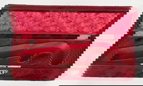 PEPPERBOX PISTOL, ORNATE SILK LINED CASE