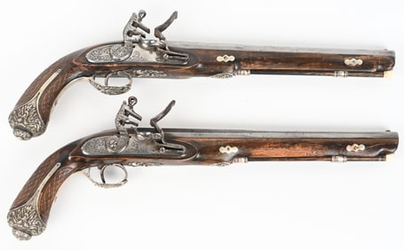 FINE SET OF ENGLISH FLINTLOCK DUELING PISTOLS