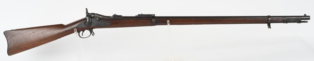 SPAN AM WAR ERA SPRINGFIELD 1884/88 TRAPDOOR: SERIAL NUMBER: 510919. BARREL: 32-1/2". CALIBER: .45-70. MANUFACTURED: 1890/1891. Ramrod bayonet rifle, with "V/P/eagles head/P" proofs on the chamber. "1884" marked breech block. Standard markings on