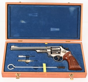 SMITH & WESSON MODEL 27-2 REVOLVER WITH CASE