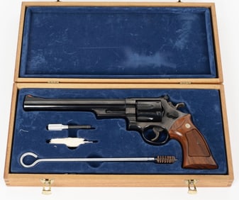 SMITH & WESSON 29-2 .44 MAGNUM WITH WOODEN CASE