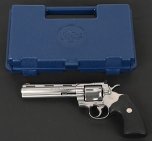 COLT PYTHON .357 MAGNUM REVOLVER WITH CASE