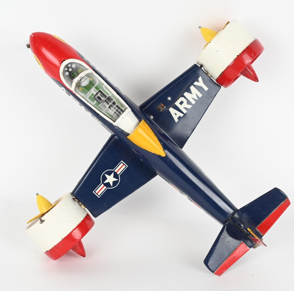 JAPAN TIN FRICTION ARMY DOAK 16 AIRPLANE: All original and complete. Friction works. 13" Excellent