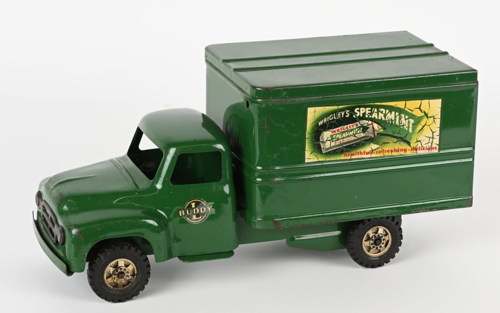 BUDDY L WRIGLEY SPEARMINT GUM TRUCK: All original with nice paint and decent decals. 14" Excellent