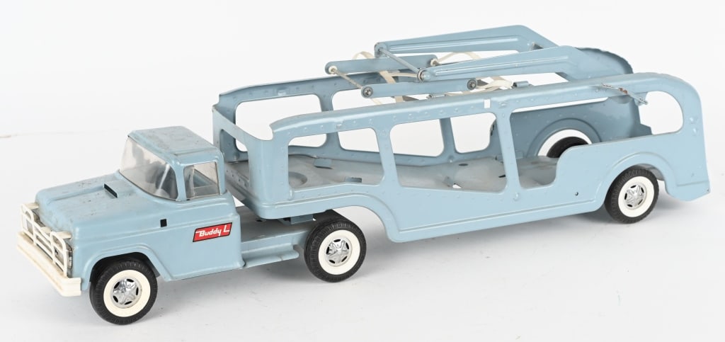 BUDDY L BOAT HAULER (1 of 5)