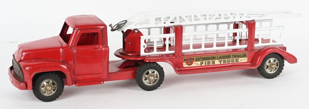 BUDDY L EXTENSION LADDER FIRE TRUCK (1 of 6)