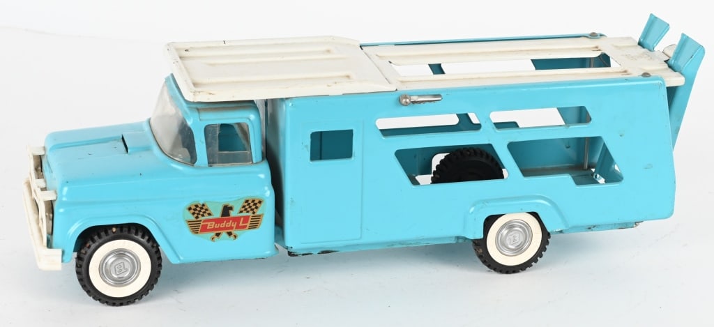 BUDDY L RACE CAR HAULER TRUCK (1 of 4)