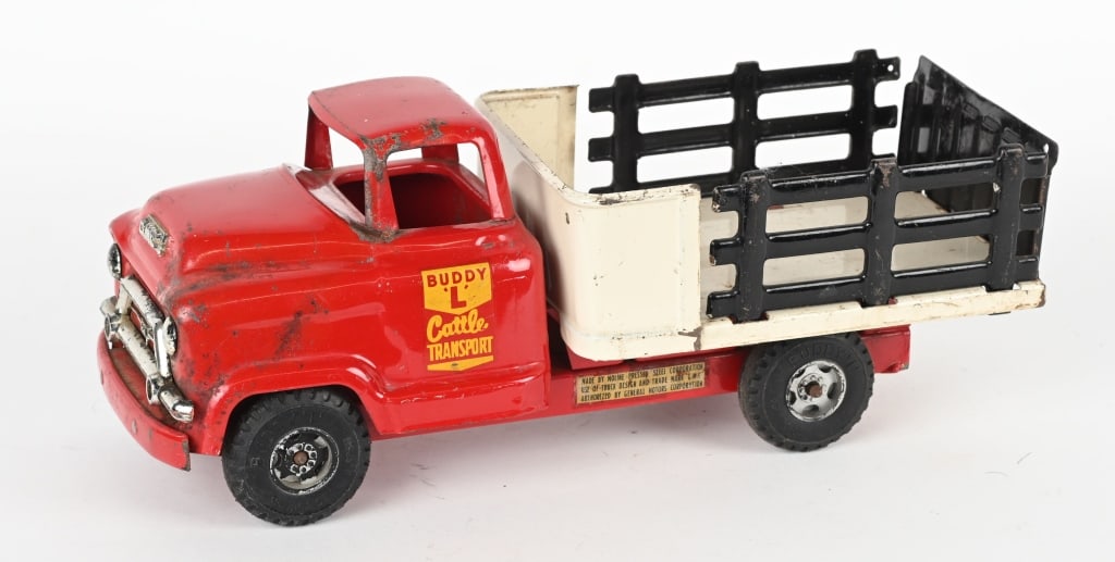 BUDDY L CATTLE TRANSPORT (1 of 4)